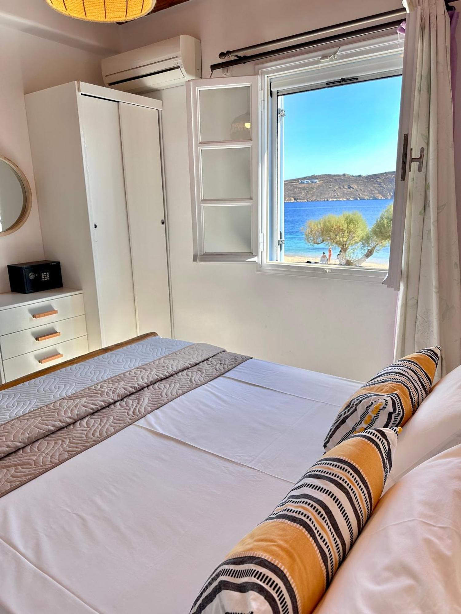 Galazio Seaside Apartments Livadakia Zewnętrze zdjęcie