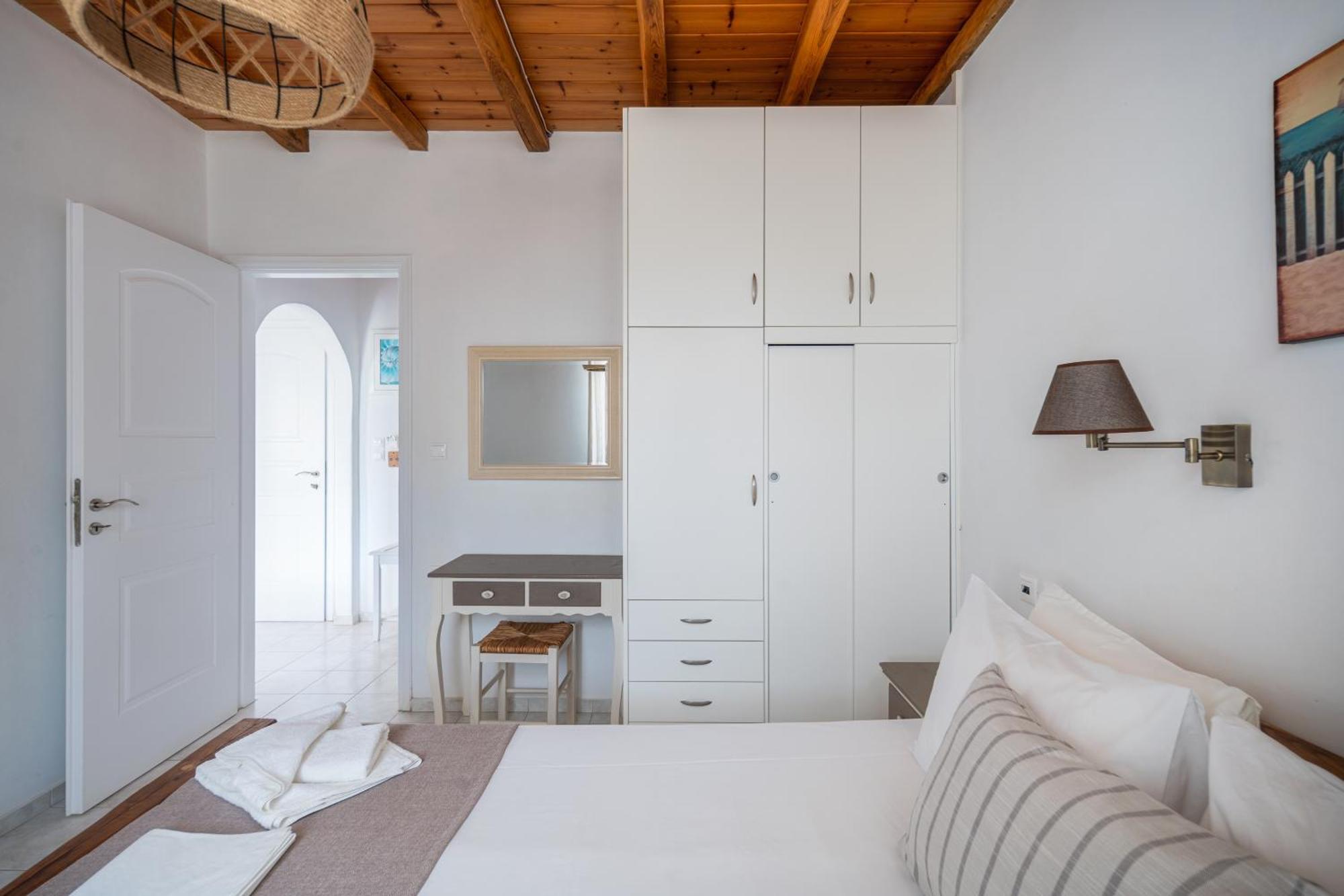 Galazio Seaside Apartments Livadakia Zewnętrze zdjęcie